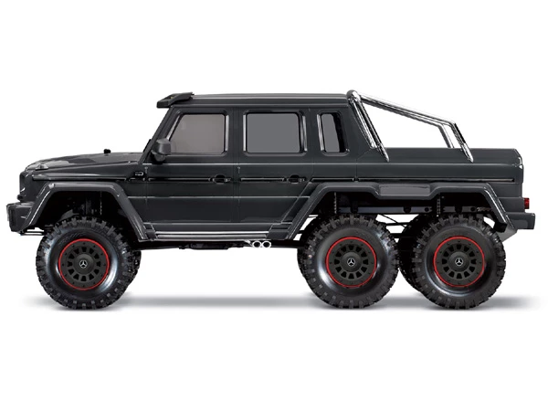 Traxxas Mercedes-Benz G 63 AMG TRX-6 6x6 1/10 Crawler - Black 4 Traxxas Mercedes-Benz G 63 AMG TRX-6 6x6 1/10 Crawler - Black - Image 2