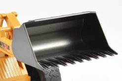 Huina 1:18 Bulldozer With Die Cast Bucket -us-RC Models Sales 2022 cy1520 9